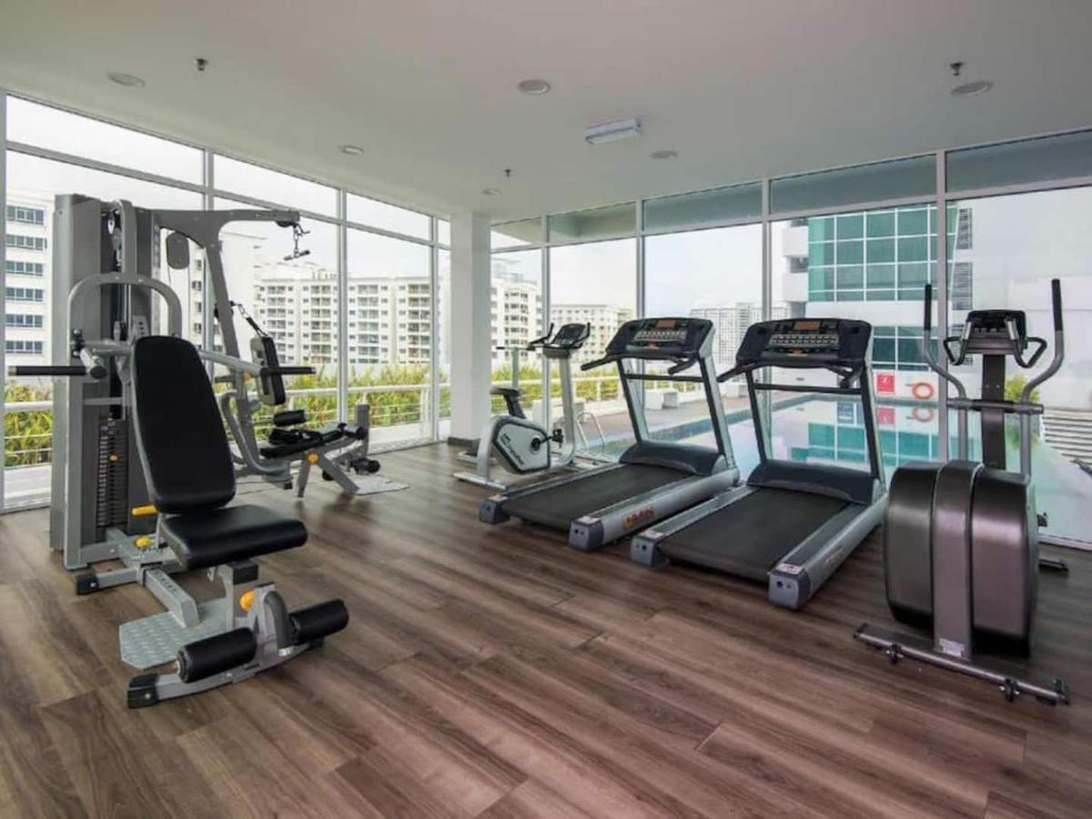 Loft Pano Seaview Suite 2 Bedroom By The Only Bnb Jelutong Extérieur photo